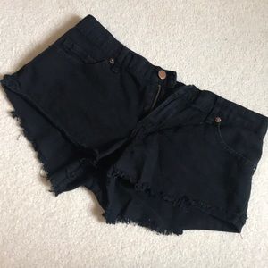 Forever 21 Black jean shorts